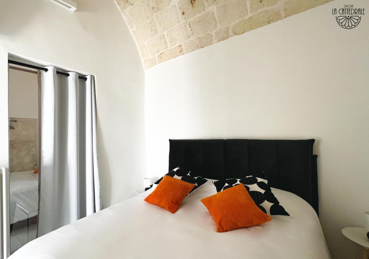 Dimora La Cattedrale - Old Town Charm Suite Carovigno Exterior foto